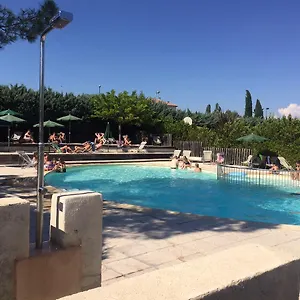 Camping Camping Les Routes De Provence