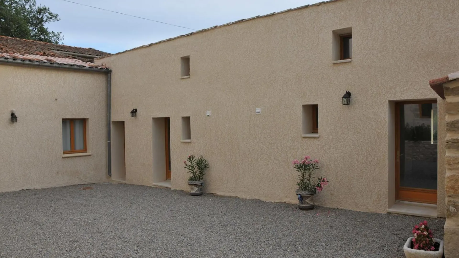 *** Pensionat Les Anes De Forcalquier Hotell Frankrike